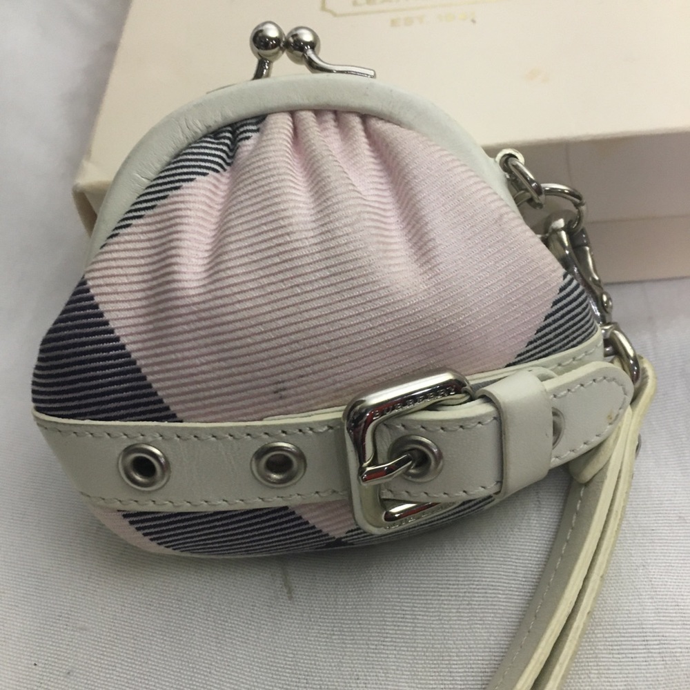 Burberry coin purse RARE
